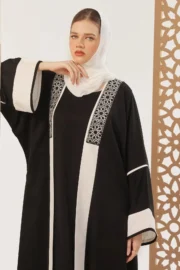 Black Arabic Shrug Abaya - Image 5
