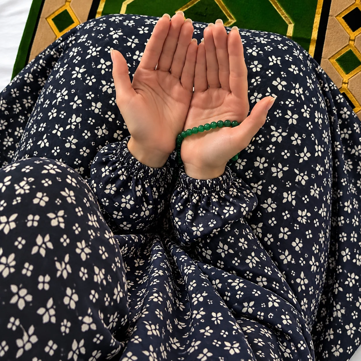 Printed Namaz Chadar with sleeves and Naqab- NC3432 Printed Namaz Chadar with sleeves and Naqab - Image 1
